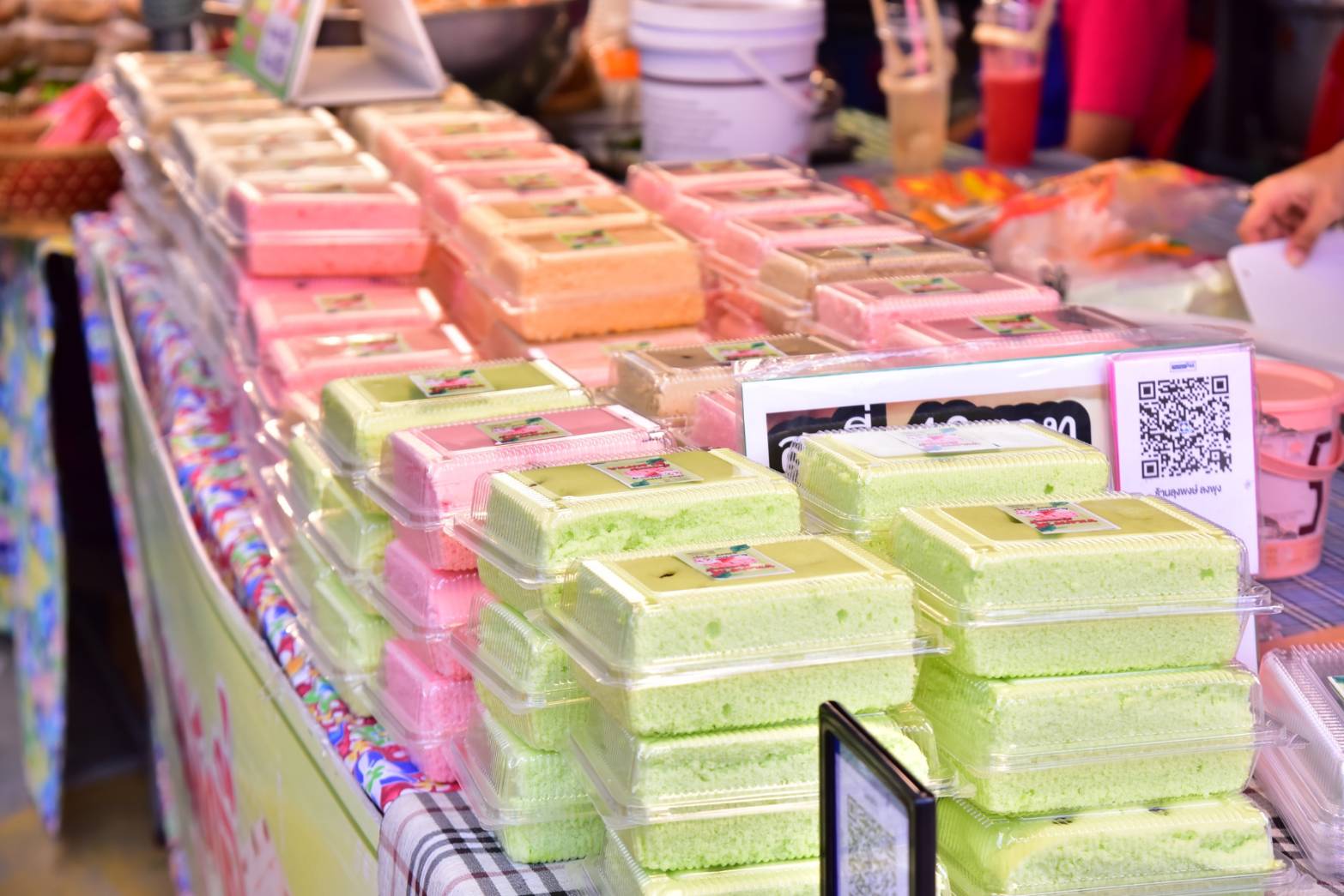 จังหวัดสุพรรณบุรี เปิดโครงการเสริมสร้างรายได้ด้วยเครือข่ายเกษตรปลอดภัย สร้างรายได้สู่ชุมชนอย่างยั่งยืน