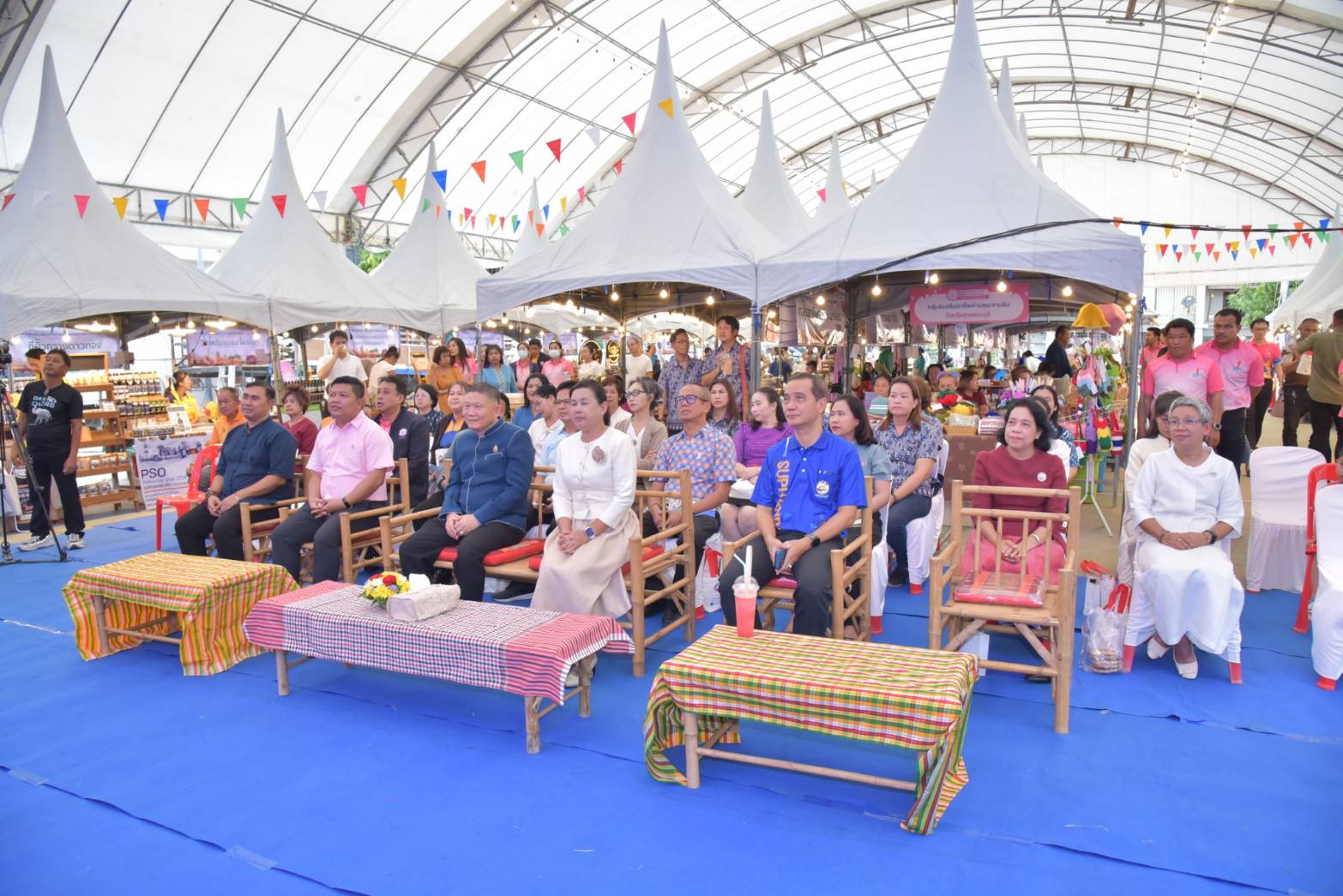 จังหวัดสุพรรณบุรี เปิดโครงการเสริมสร้างรายได้ด้วยเครือข่ายเกษตรปลอดภัย สร้างรายได้สู่ชุมชนอย่างยั่งยืน